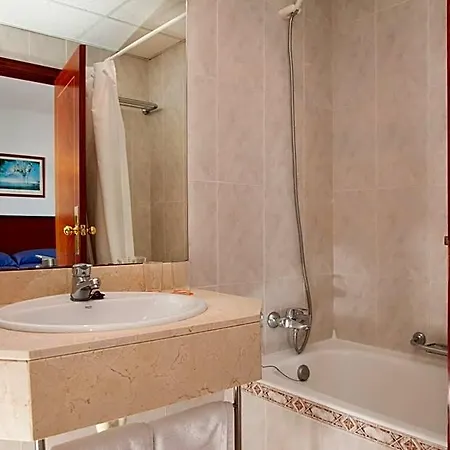 Hsm Reina Del Mar Hotel 3*